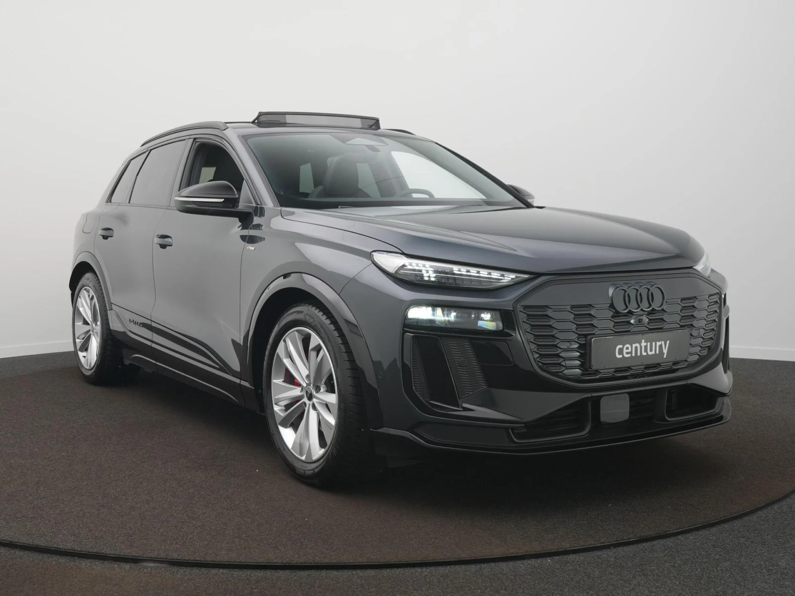 Audi-Q6 e-tron
