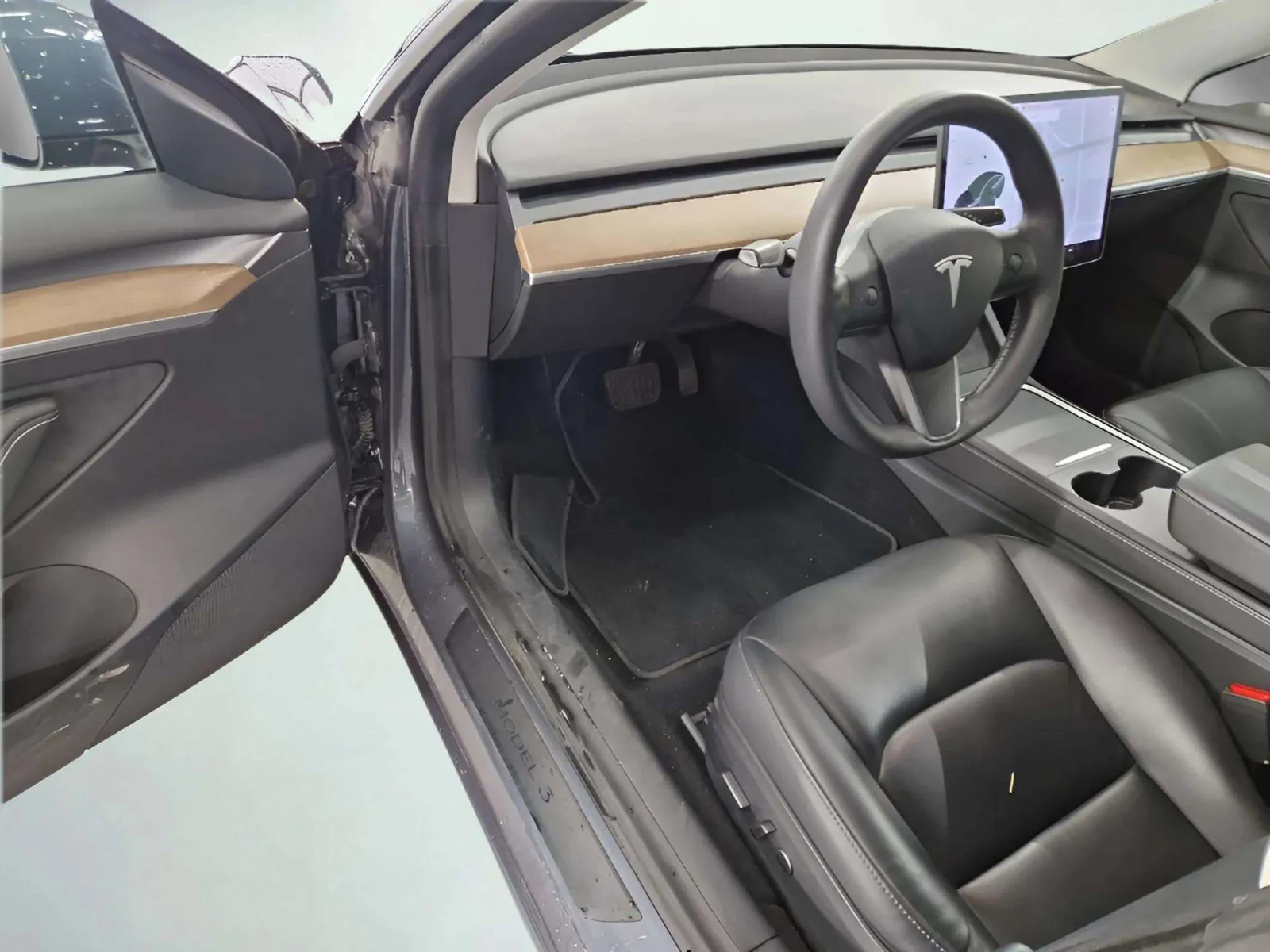Tesla-Model 3