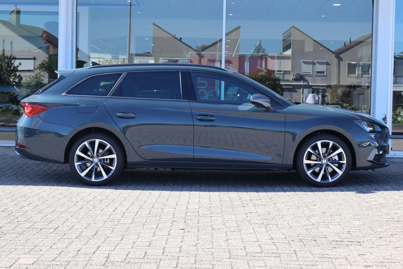 Seat-Leon