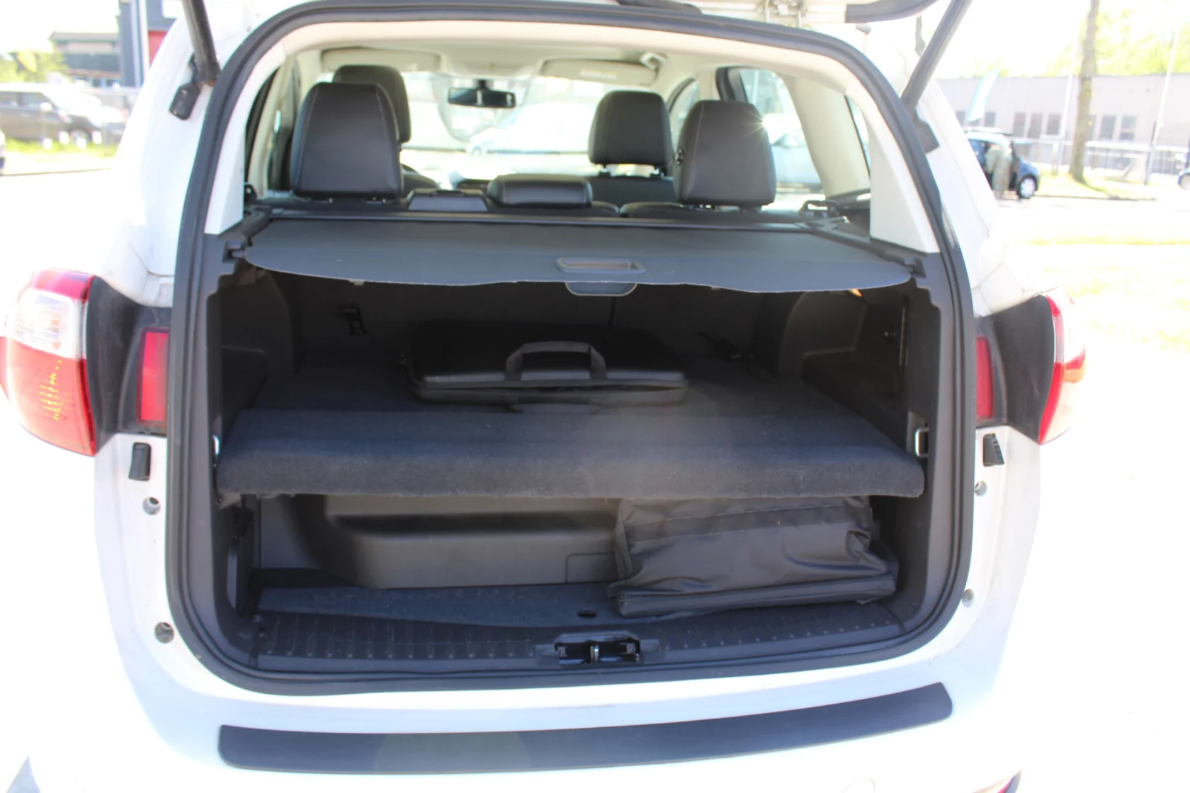 Ford-C-Max