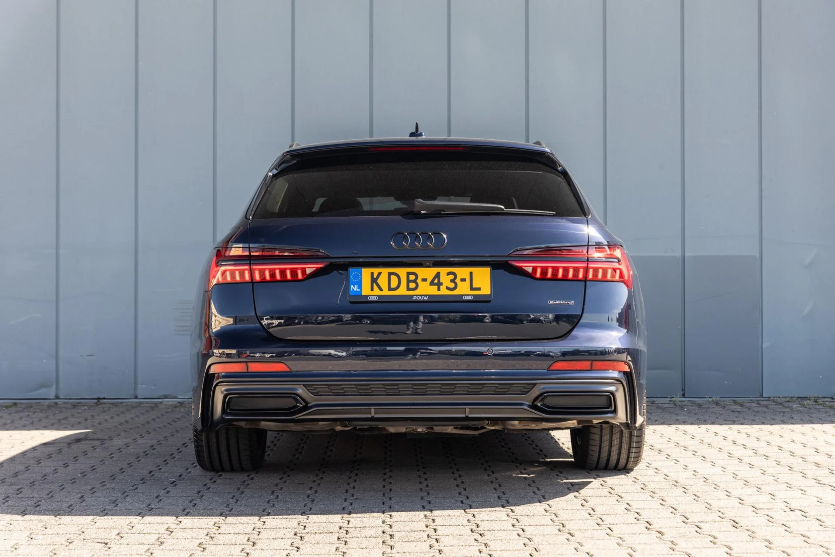 Audi-A6