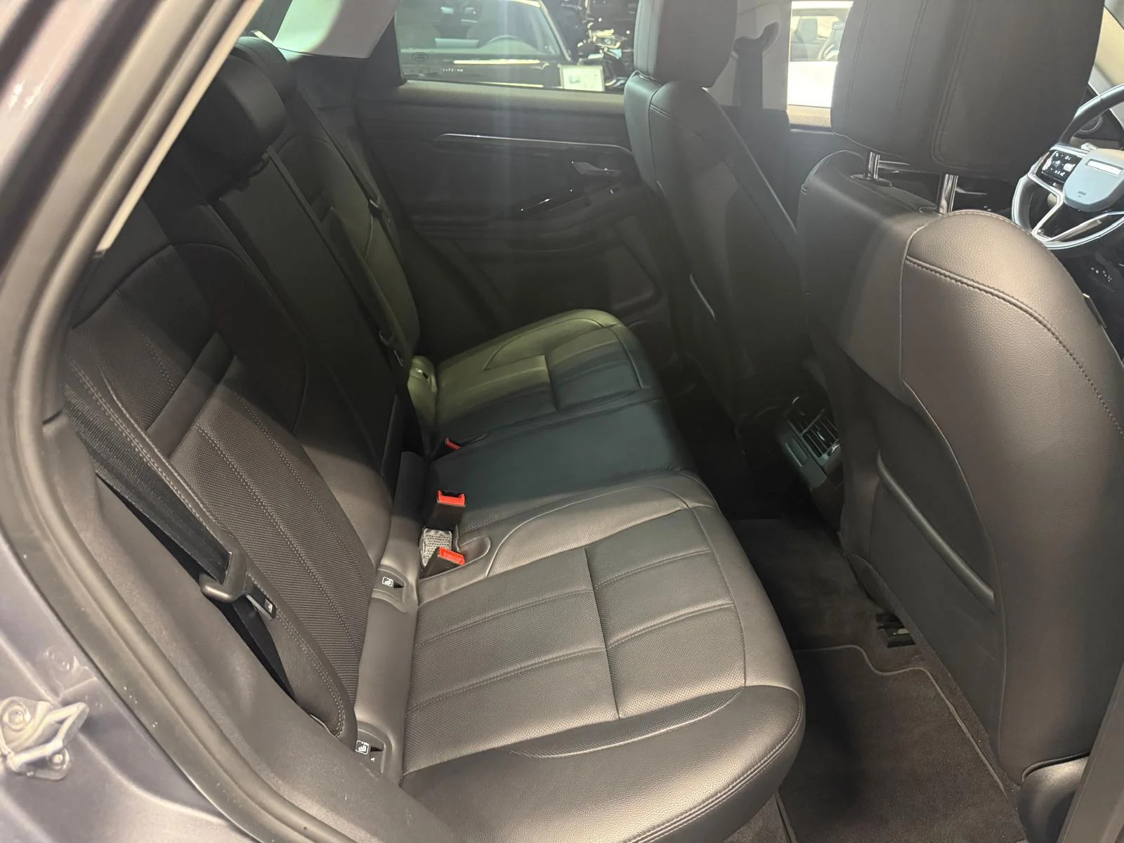 Land Rover-Range Rover Evoque