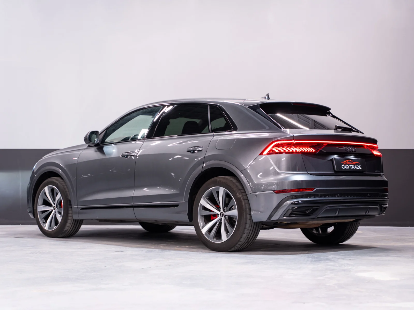 Audi-Q8