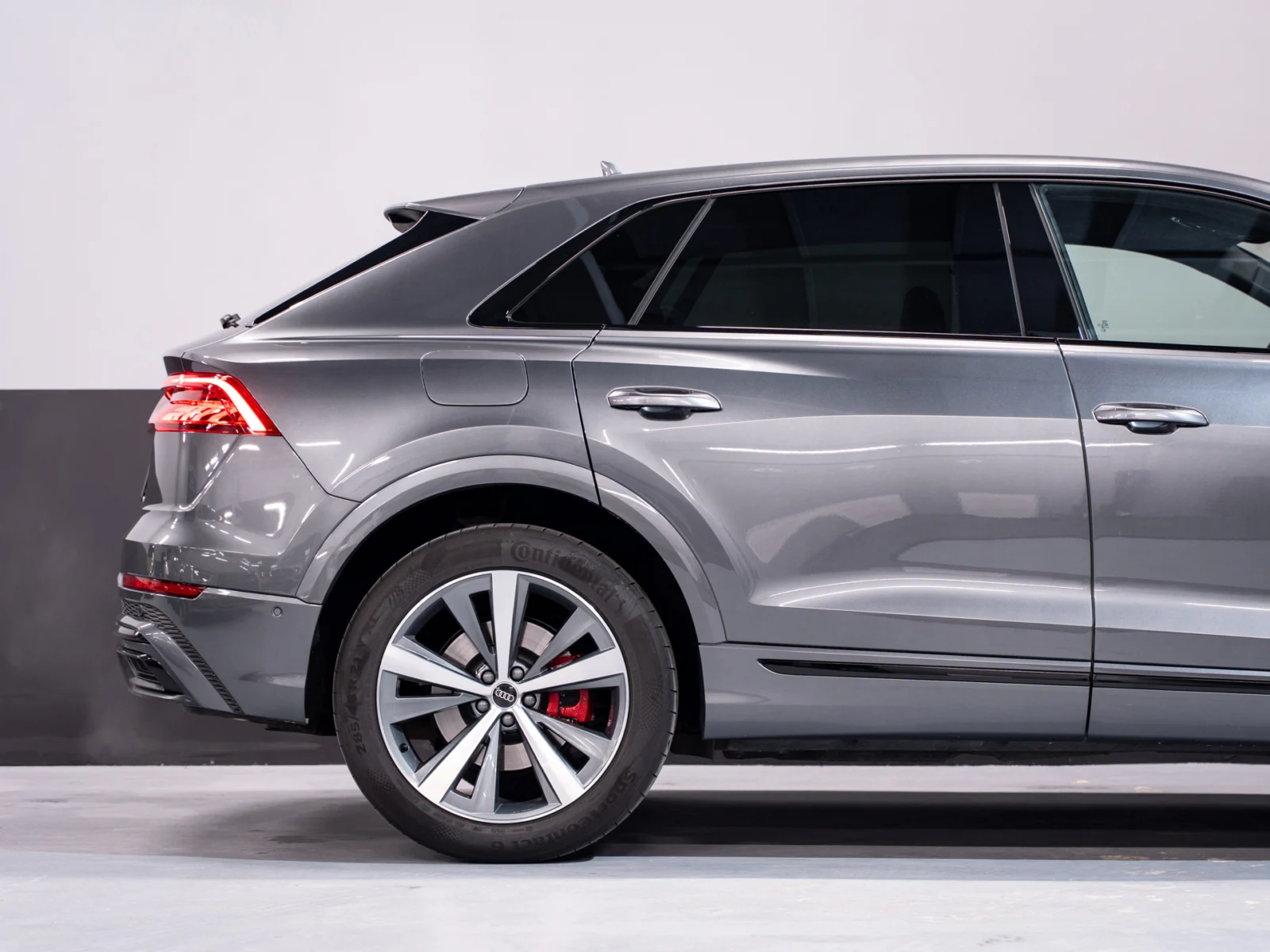 Audi-Q8