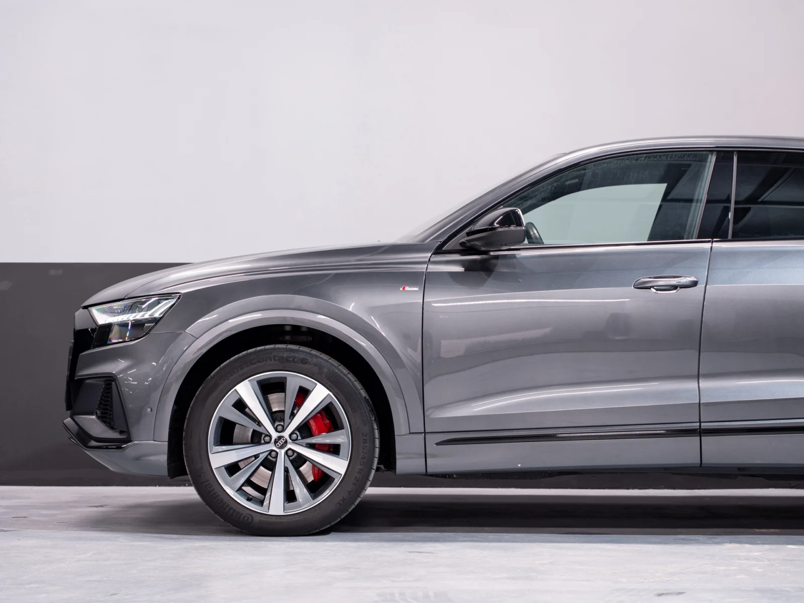 Audi-Q8