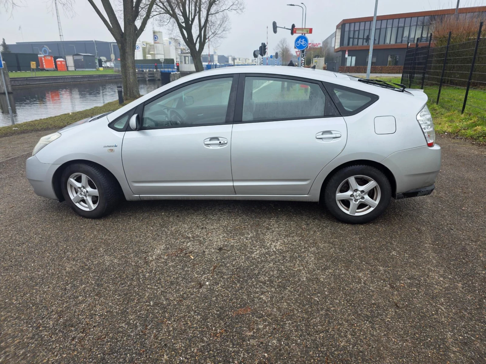 Toyota-Prius