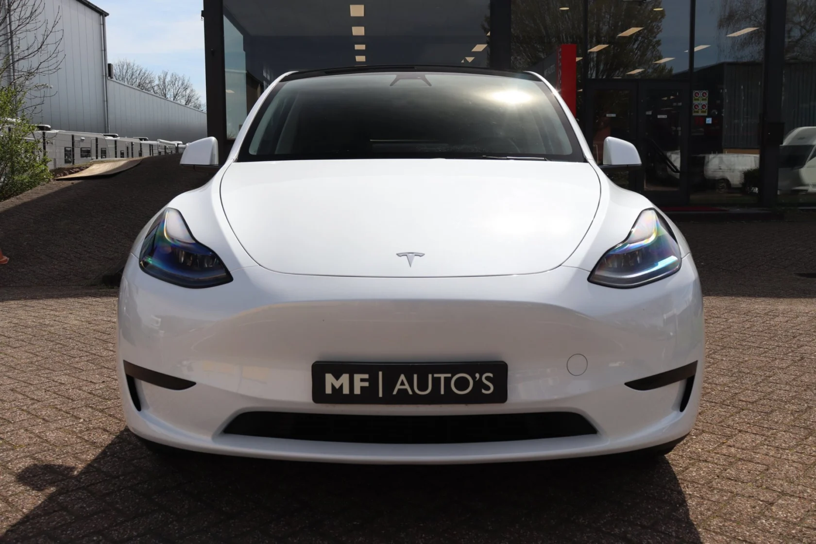 Tesla-Model Y