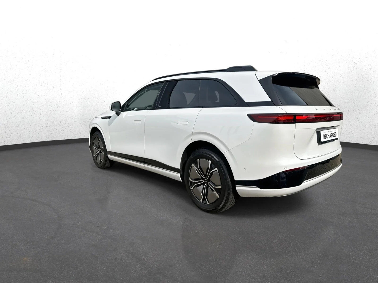 Xpeng-G9