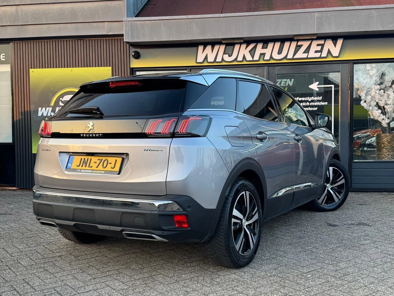 Peugeot-3008