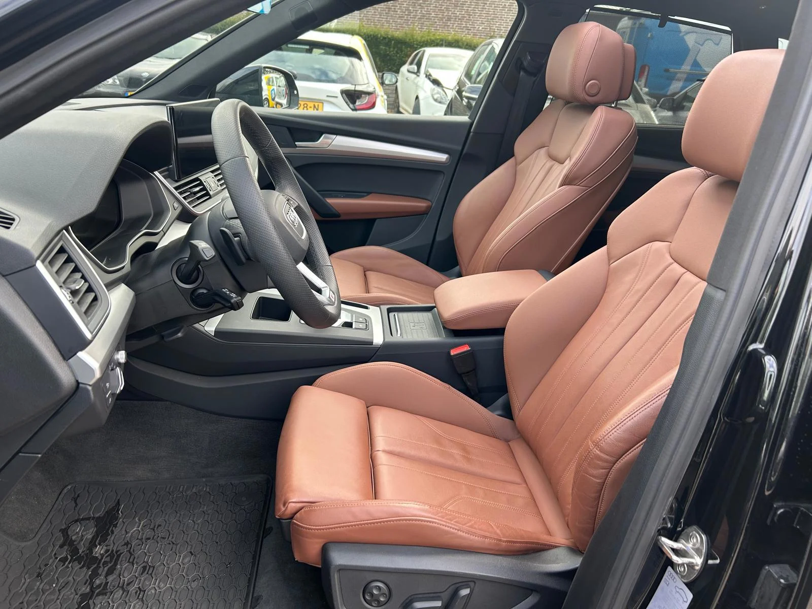 Audi-Q5