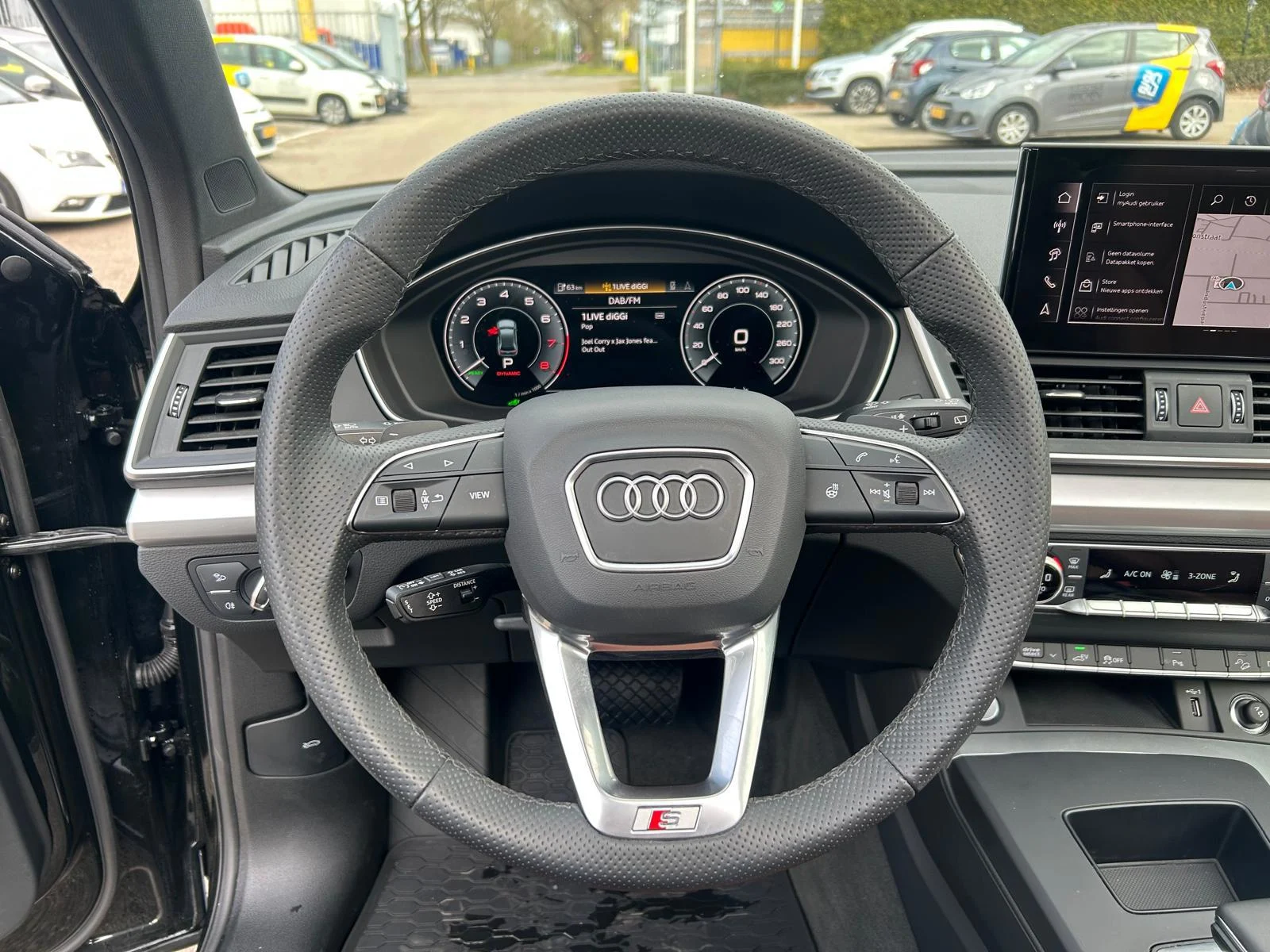 Audi-Q5