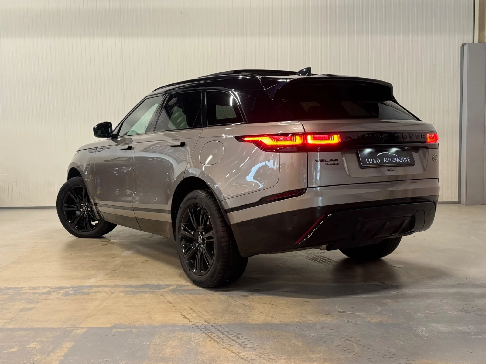 Land Rover-Range Rover Velar
