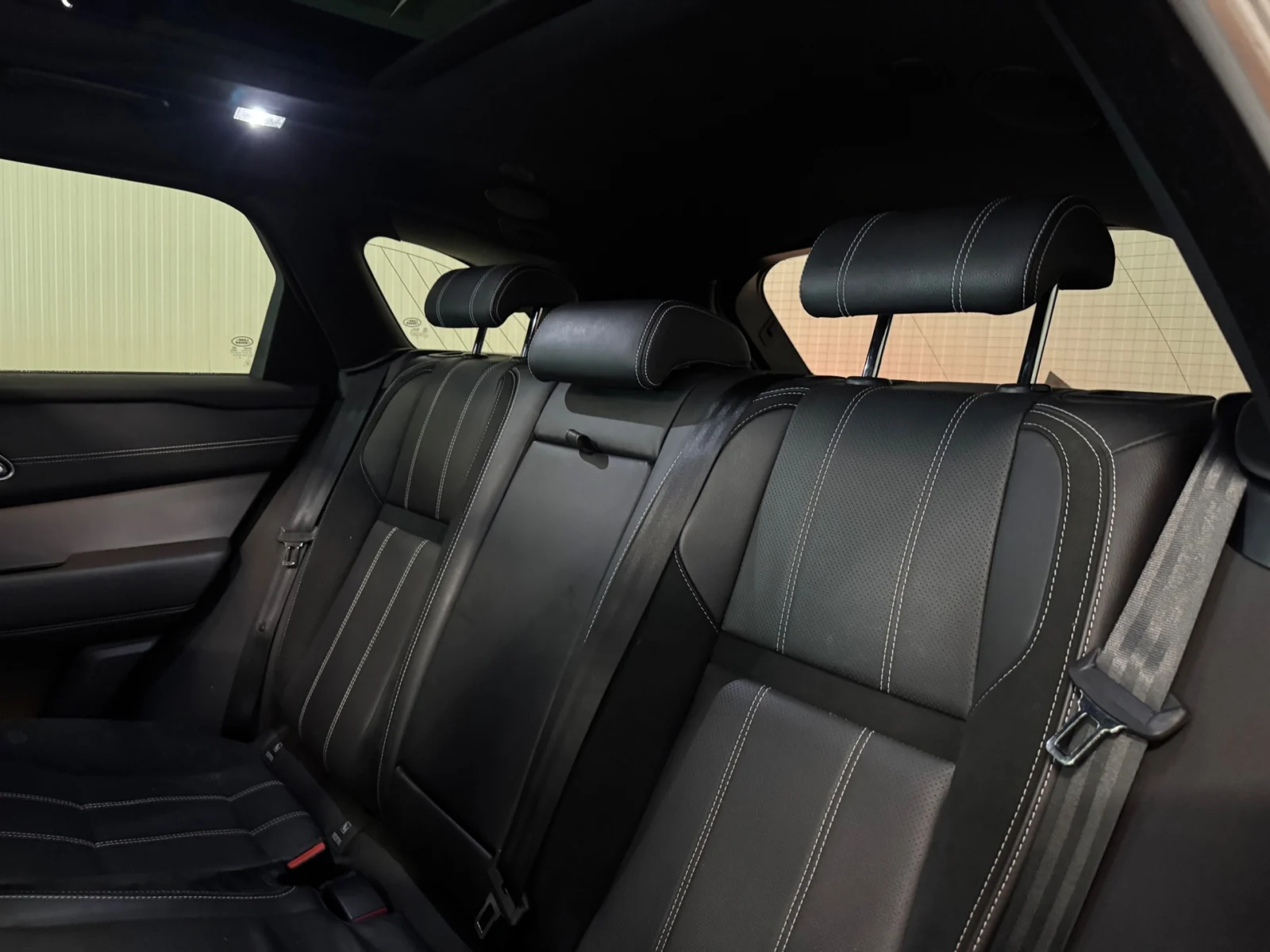 Land Rover-Range Rover Velar