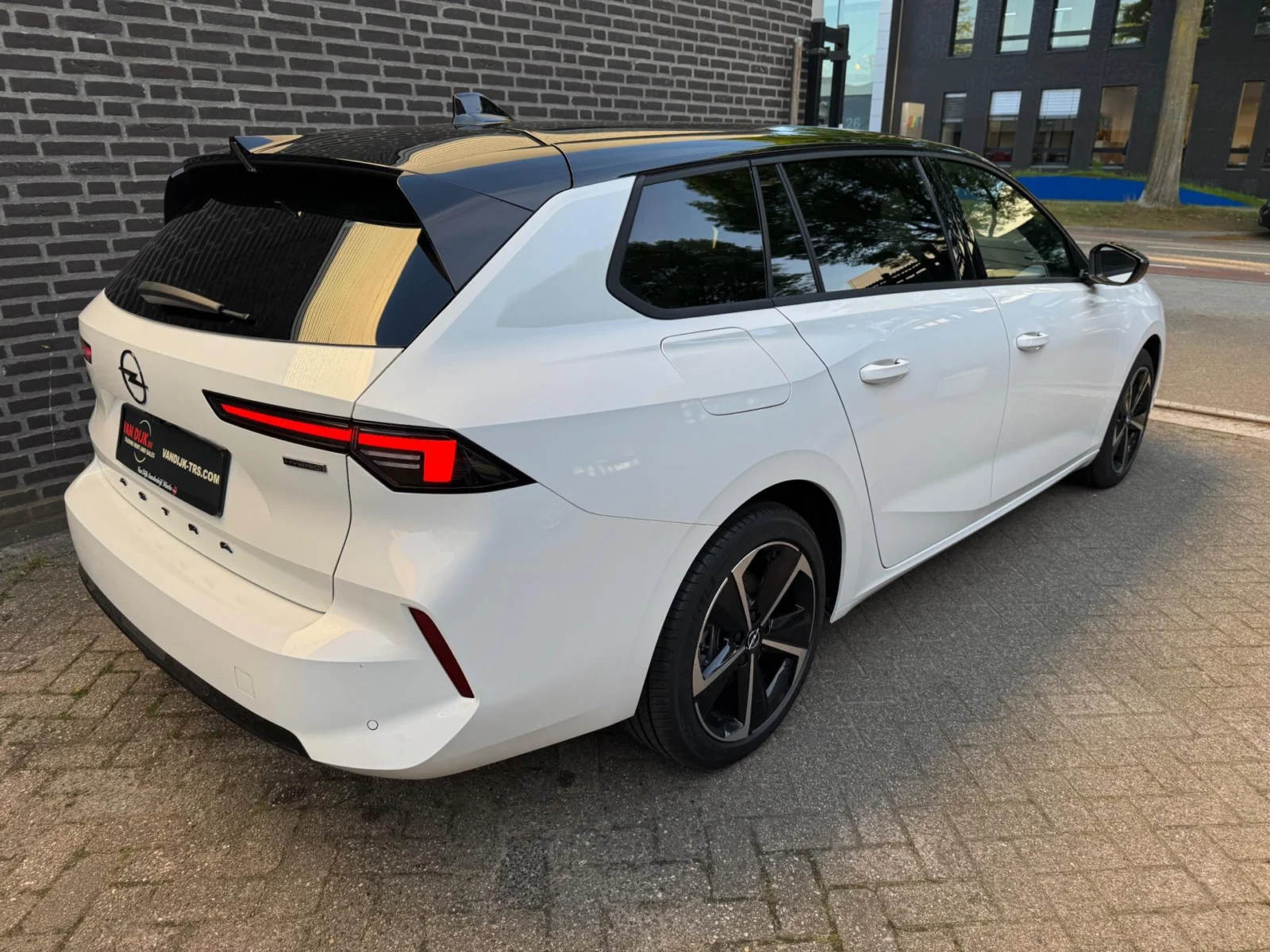 Opel-Astra