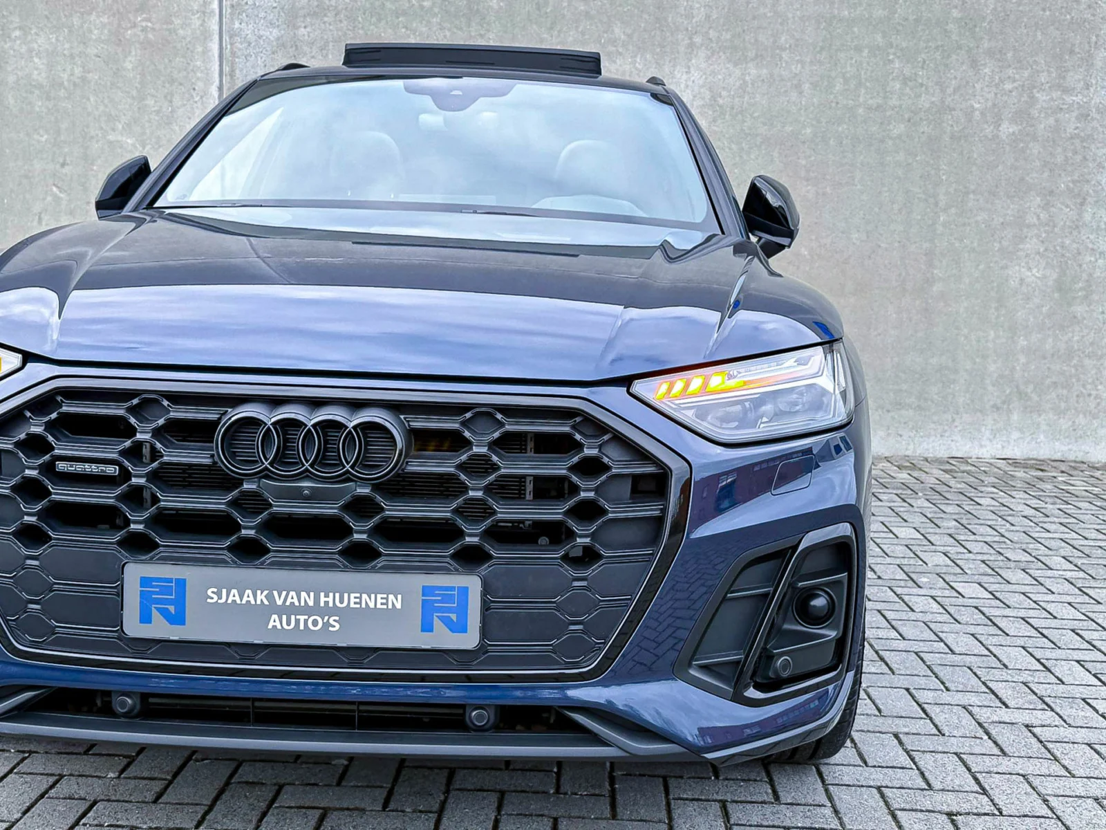 Audi-Q5