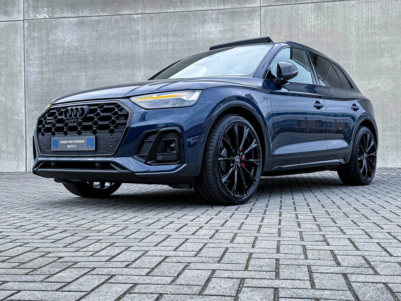 Audi-Q5