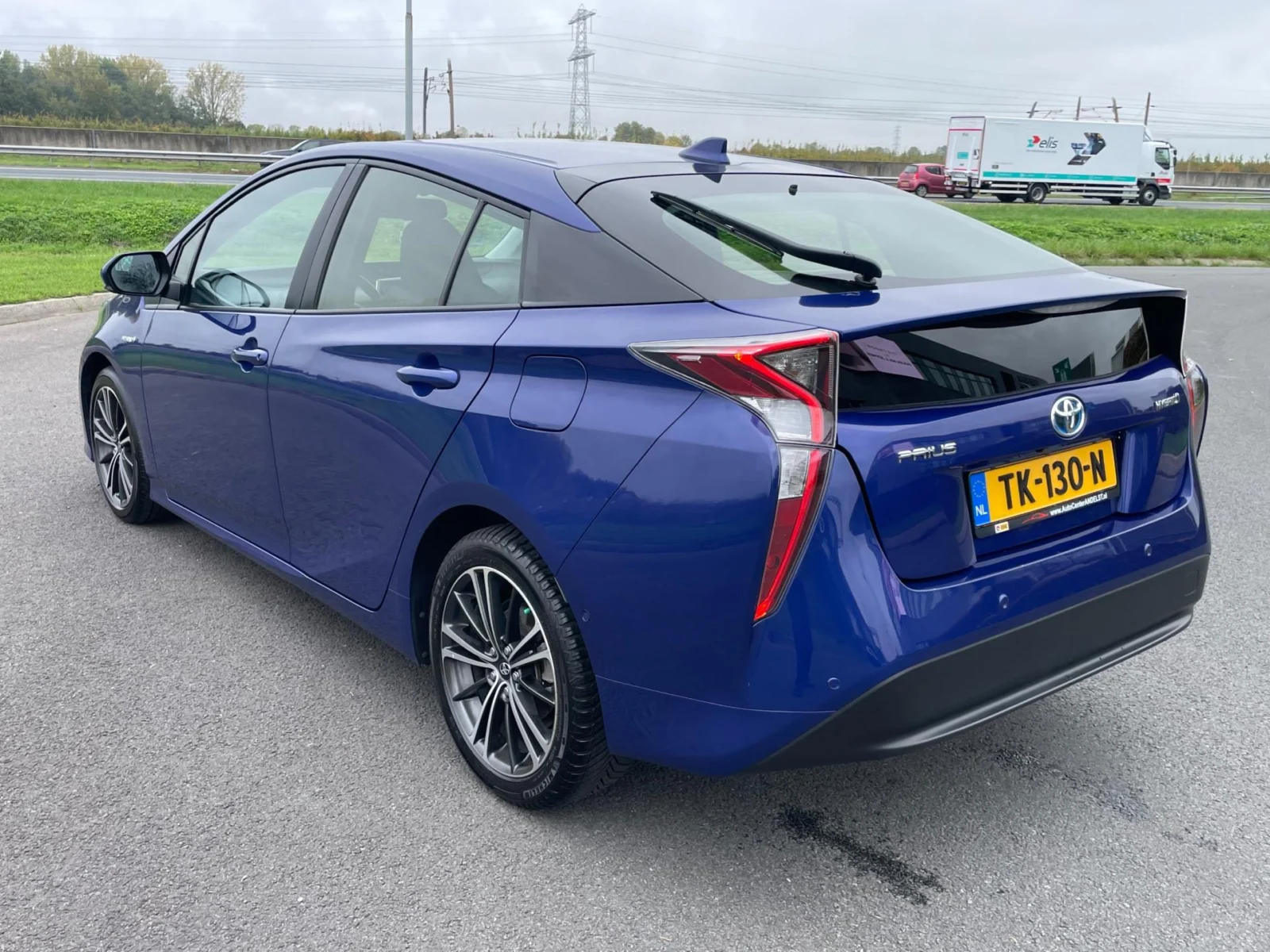 Toyota-Prius