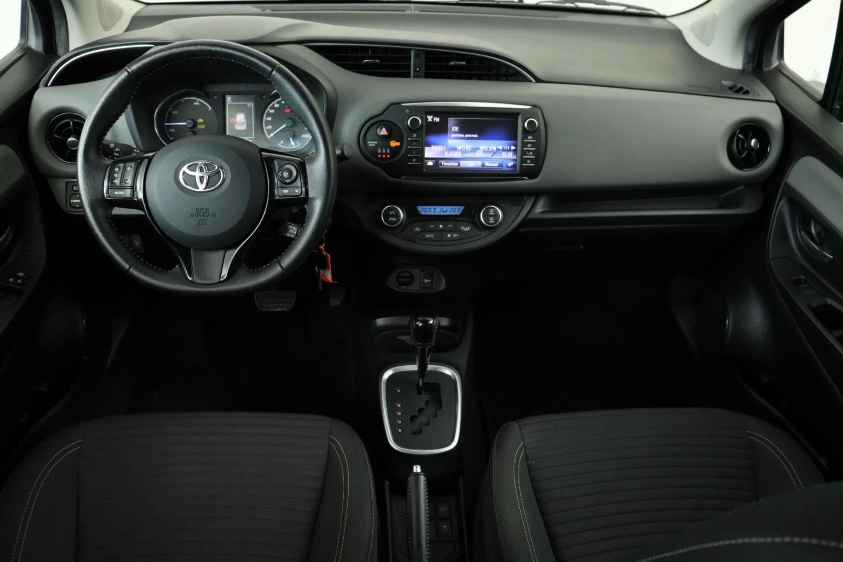 Toyota-Yaris