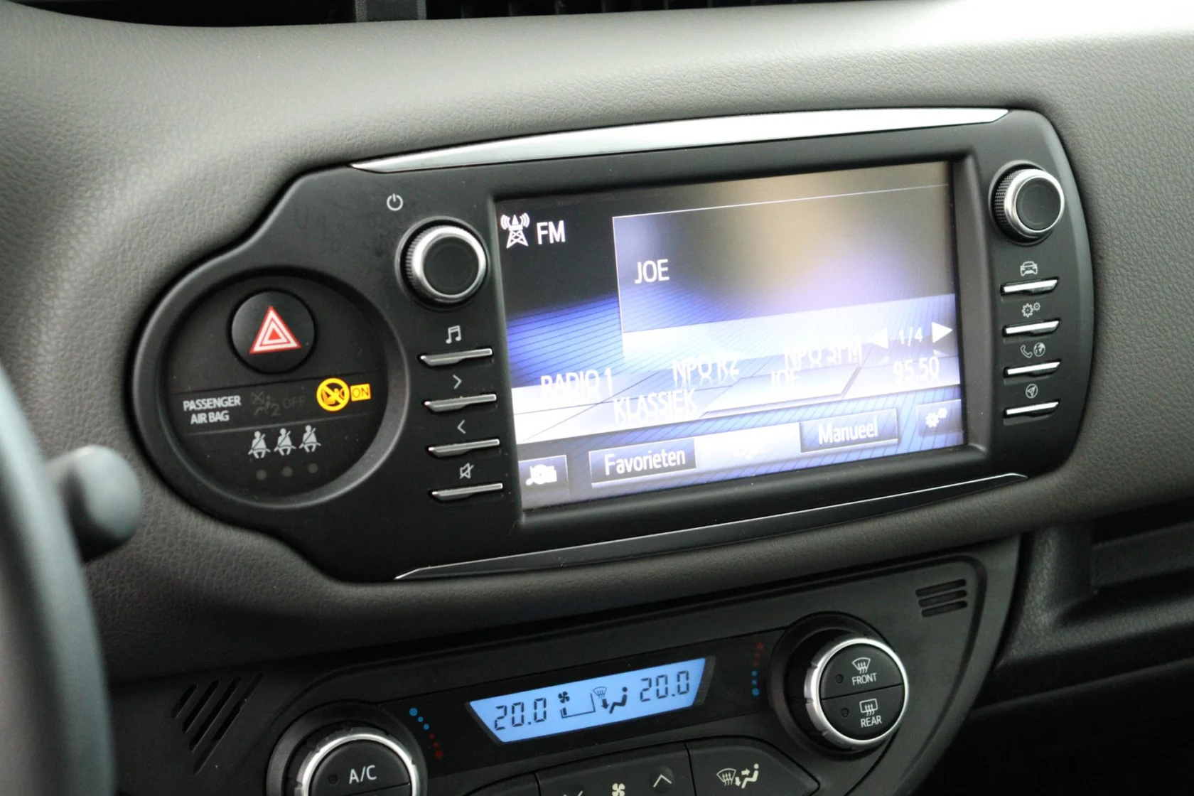 Toyota-Yaris