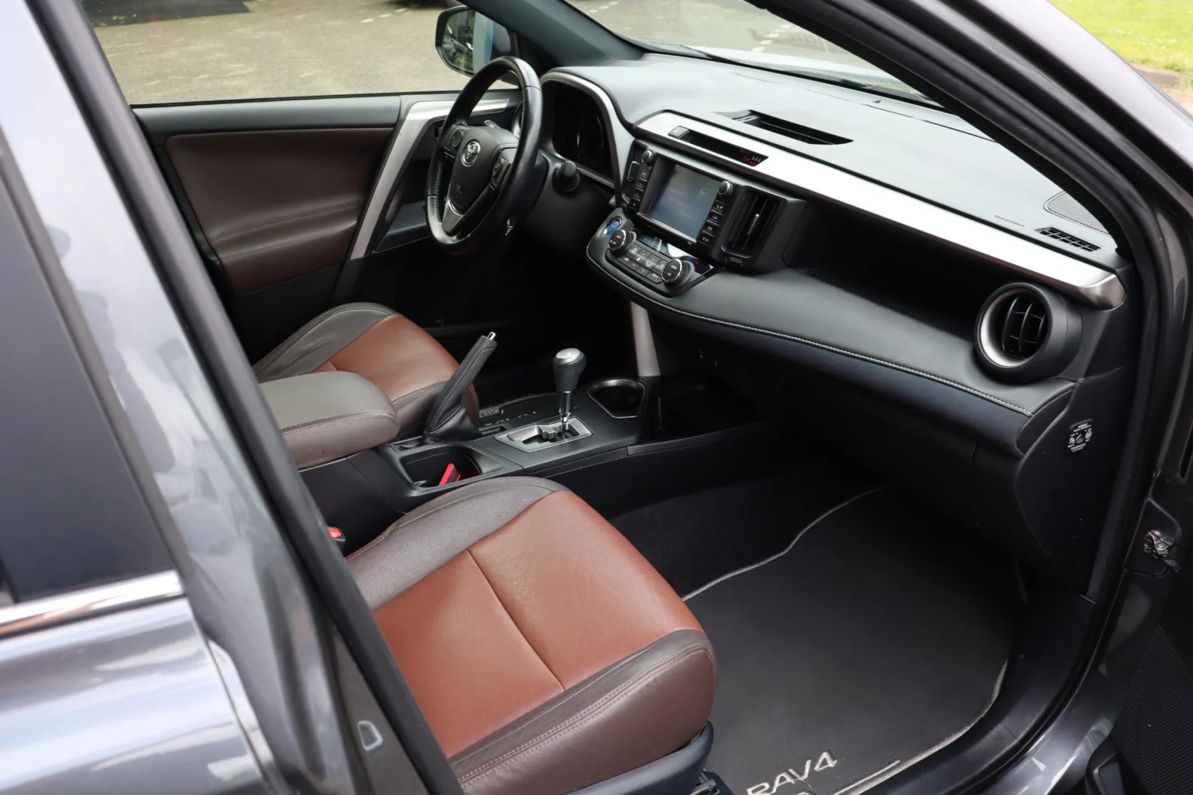 Toyota-RAV4