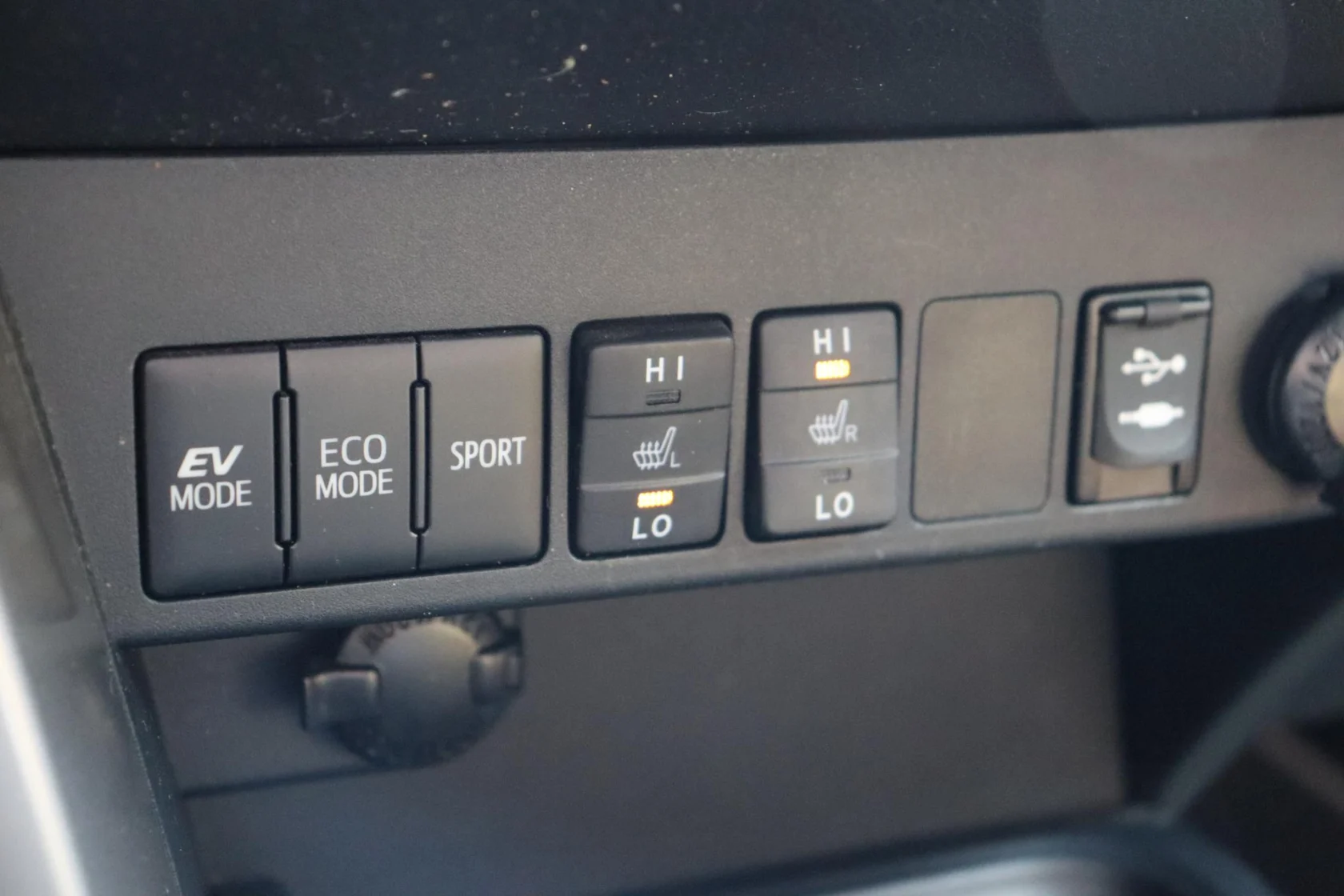 Toyota-RAV4