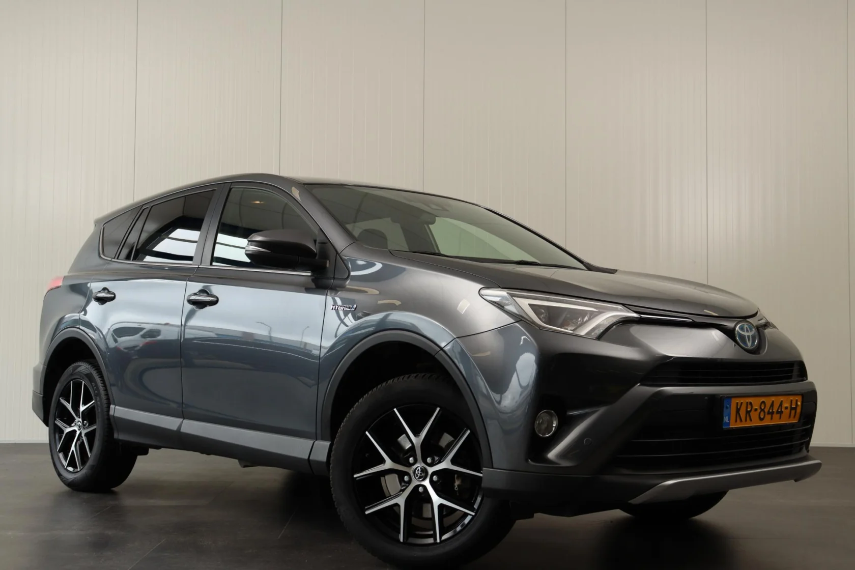 Toyota-RAV4