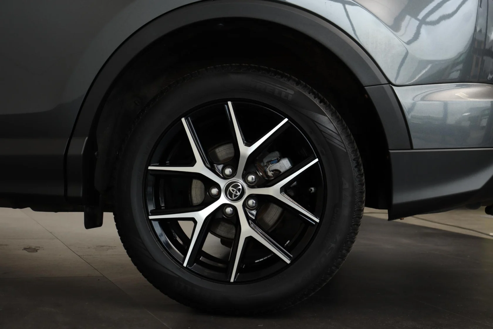 Toyota-RAV4