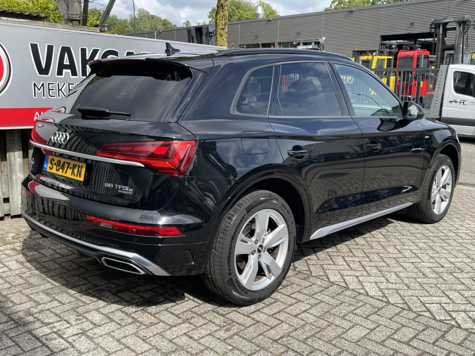 Audi-Q5
