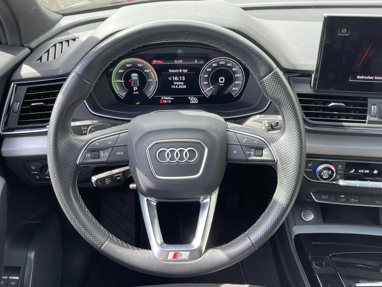 Audi-Q5
