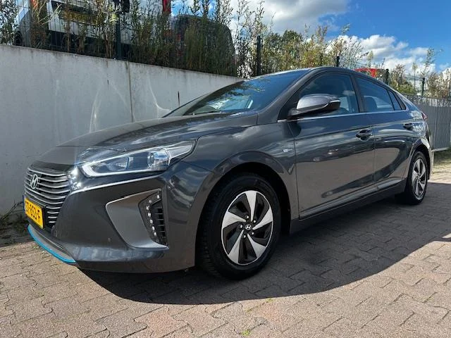 Hyundai-Ioniq