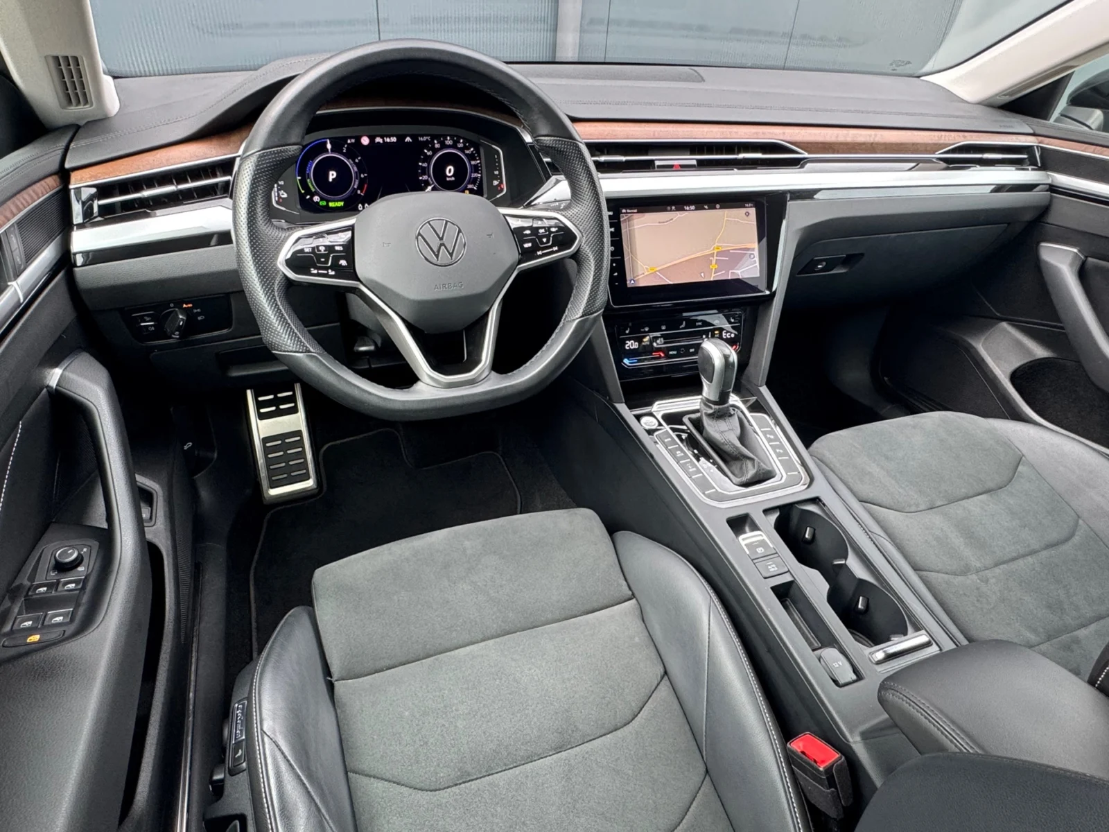 Volkswagen-Arteon Shooting Brake