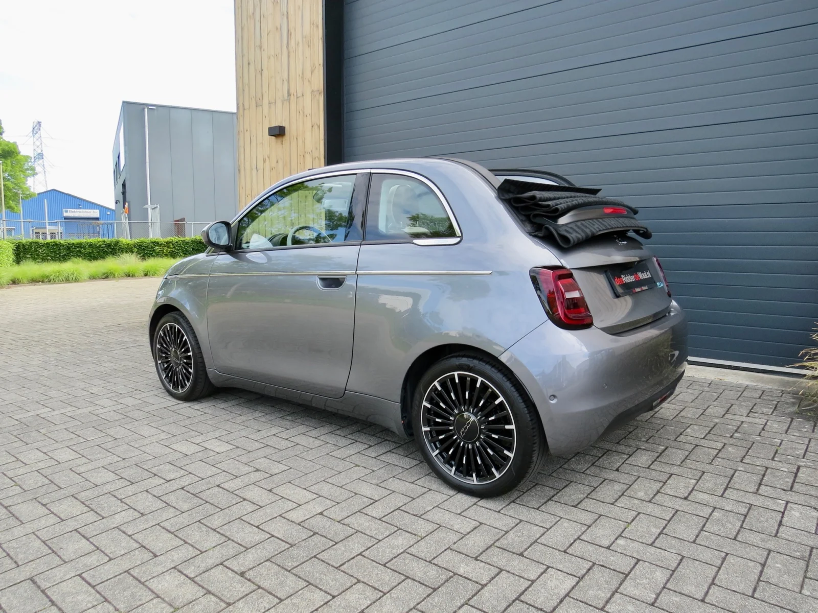 Fiat-500e Cabrio
