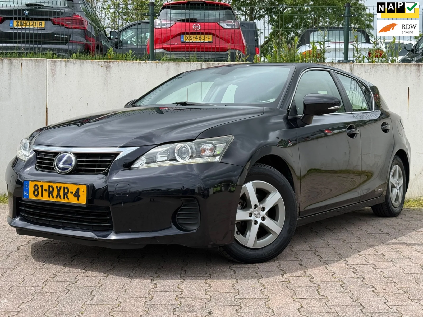 Lexus-CT 200h