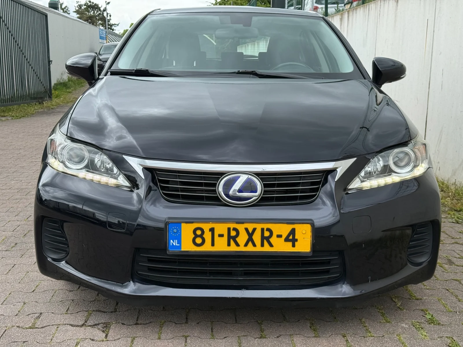 Lexus-CT 200h