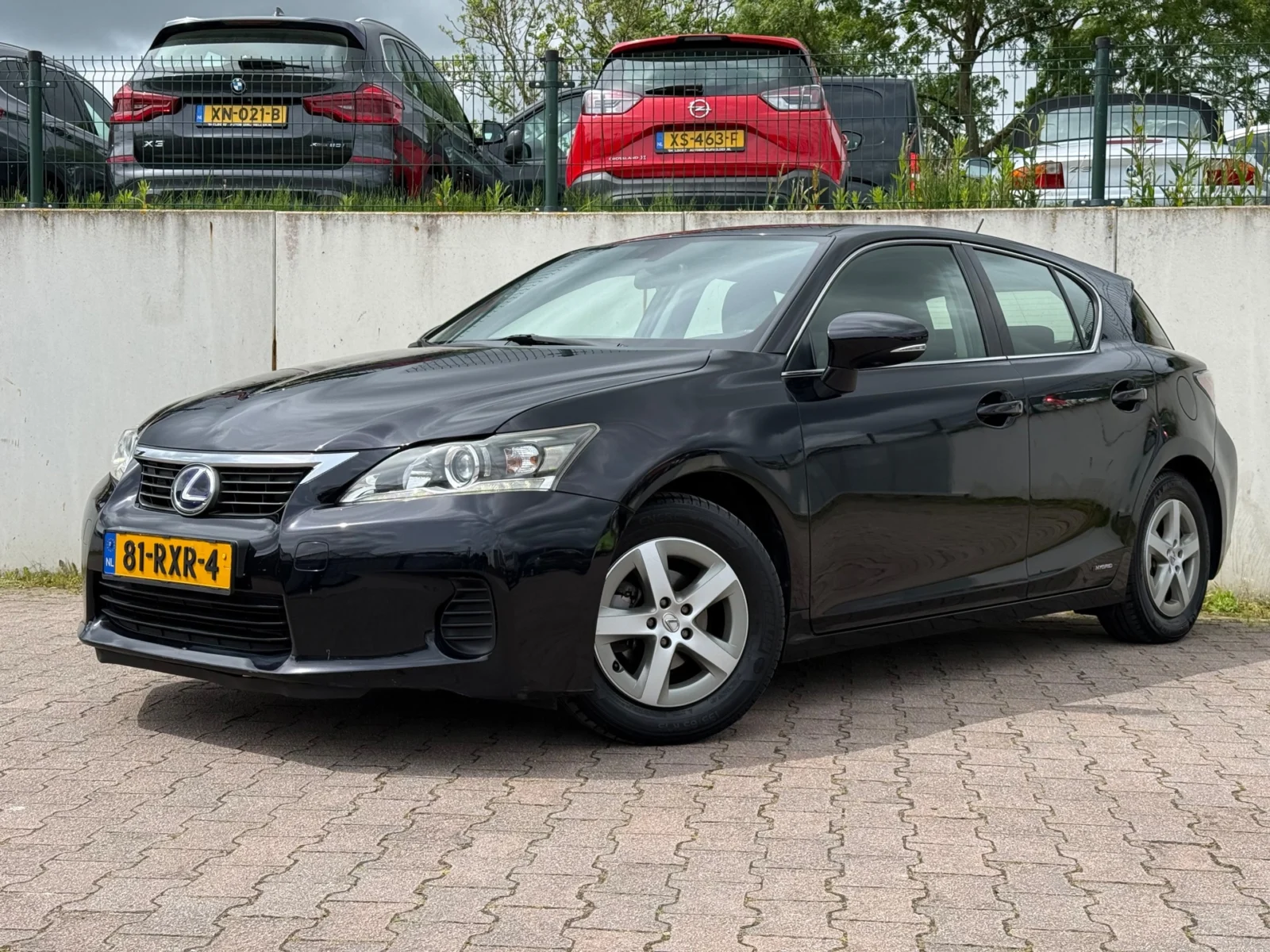 Lexus-CT 200h