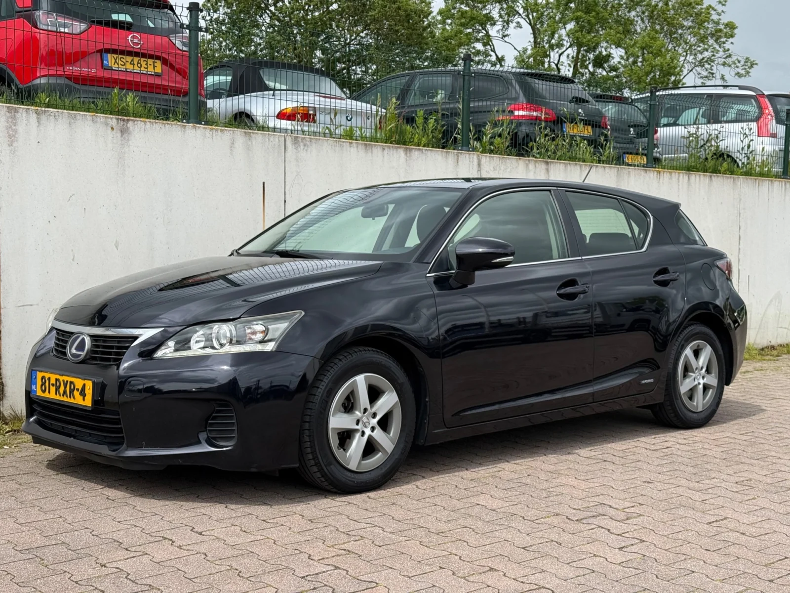 Lexus-CT 200h