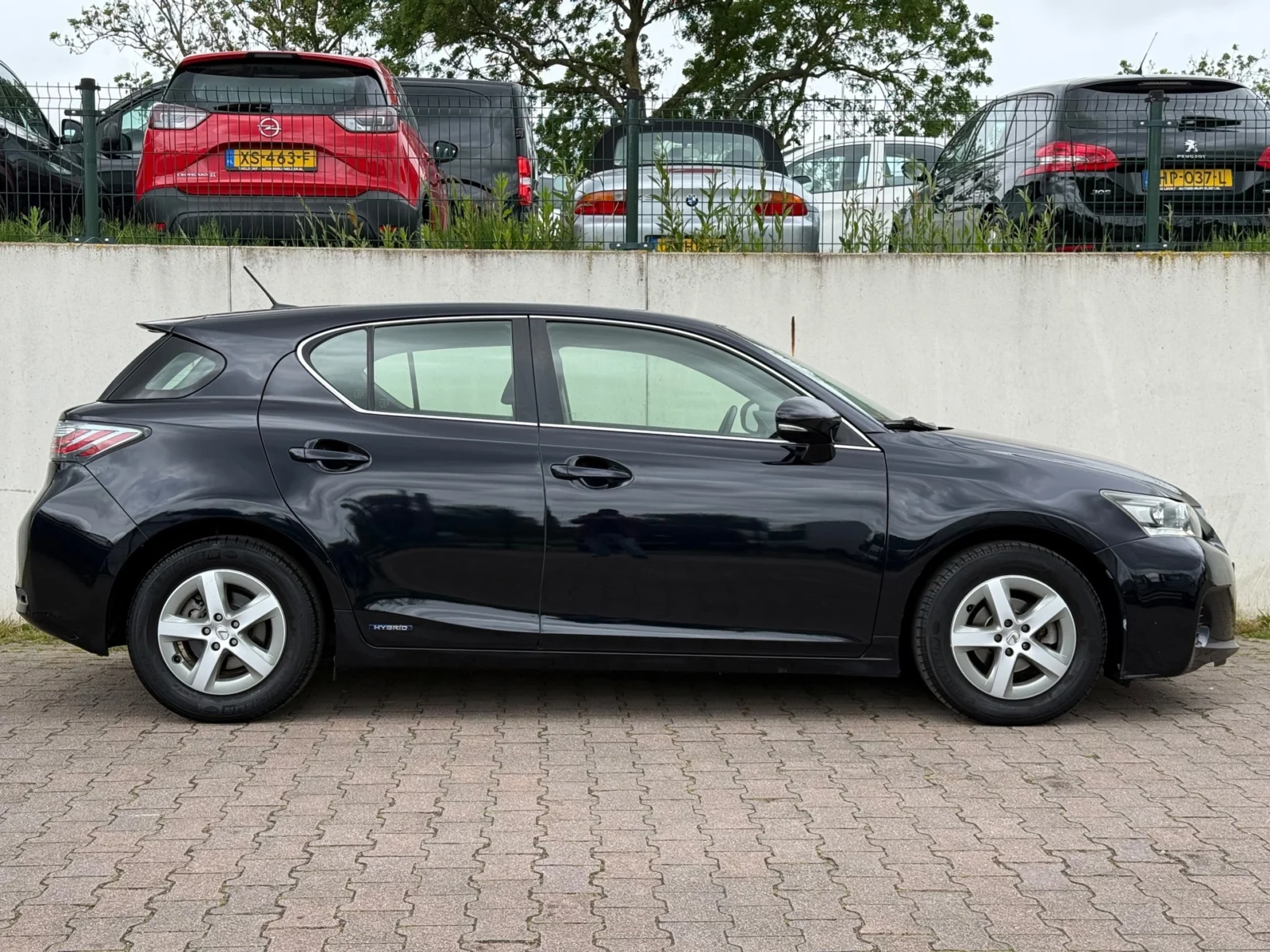 Lexus-CT 200h