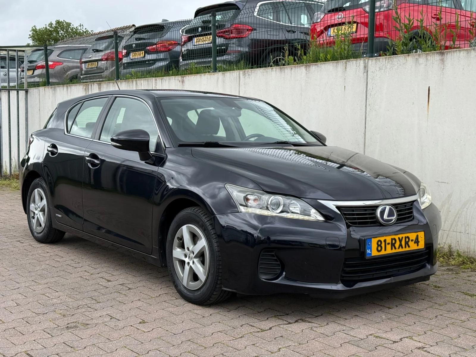 Lexus-CT 200h