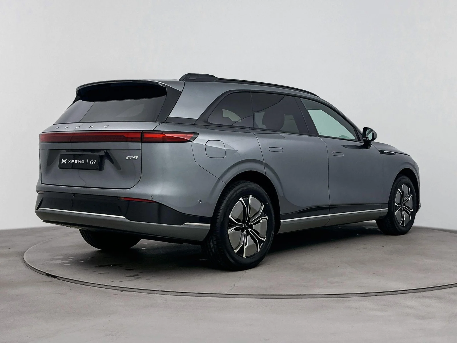 Xpeng-G9