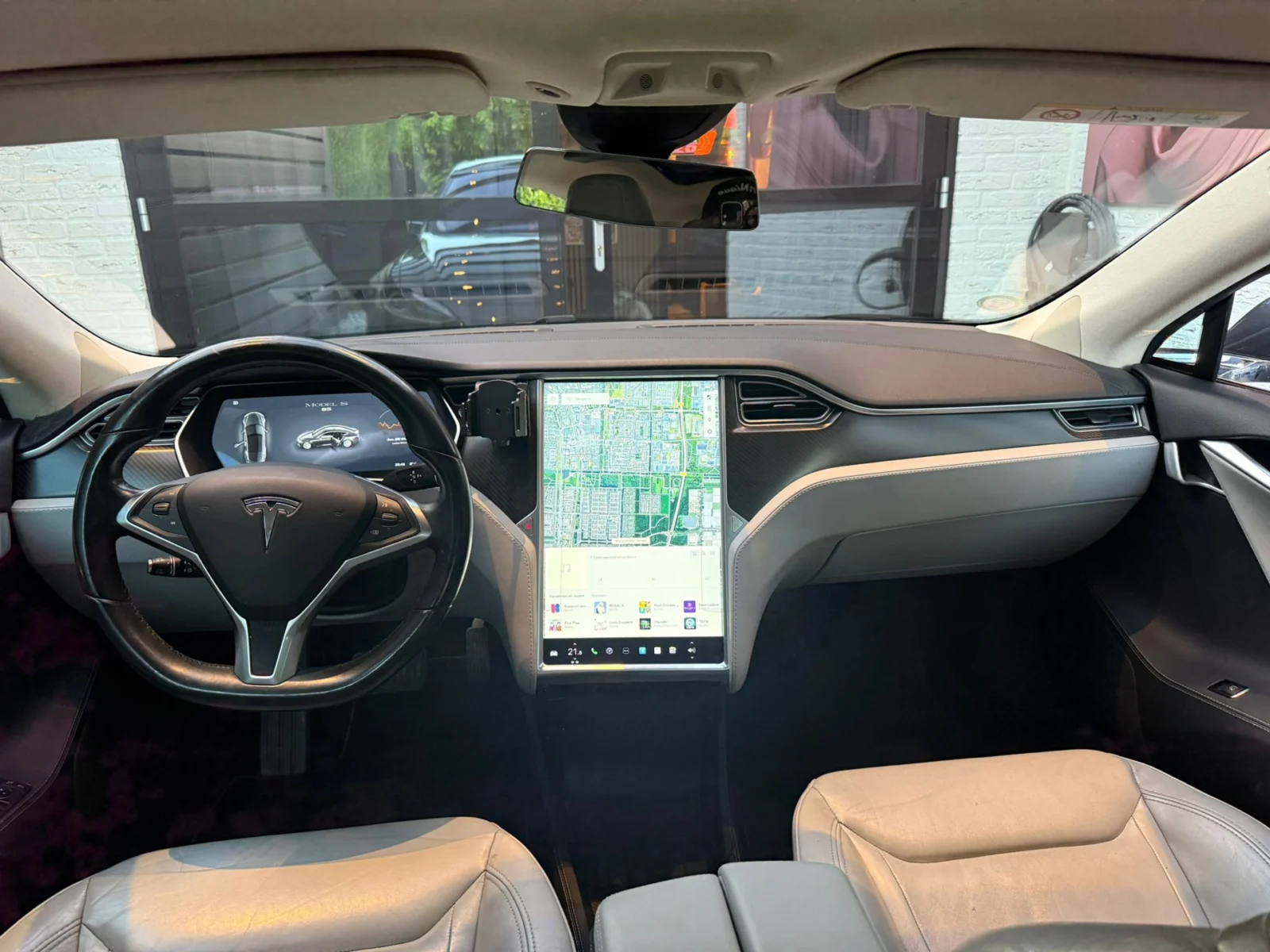 Tesla-Model S
