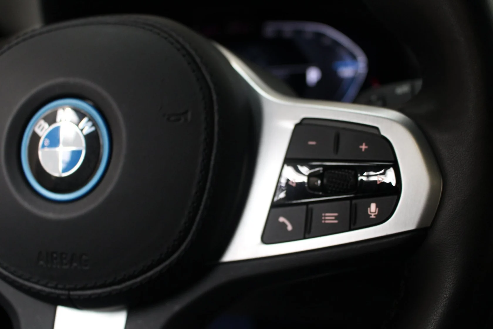 BMW-iX3