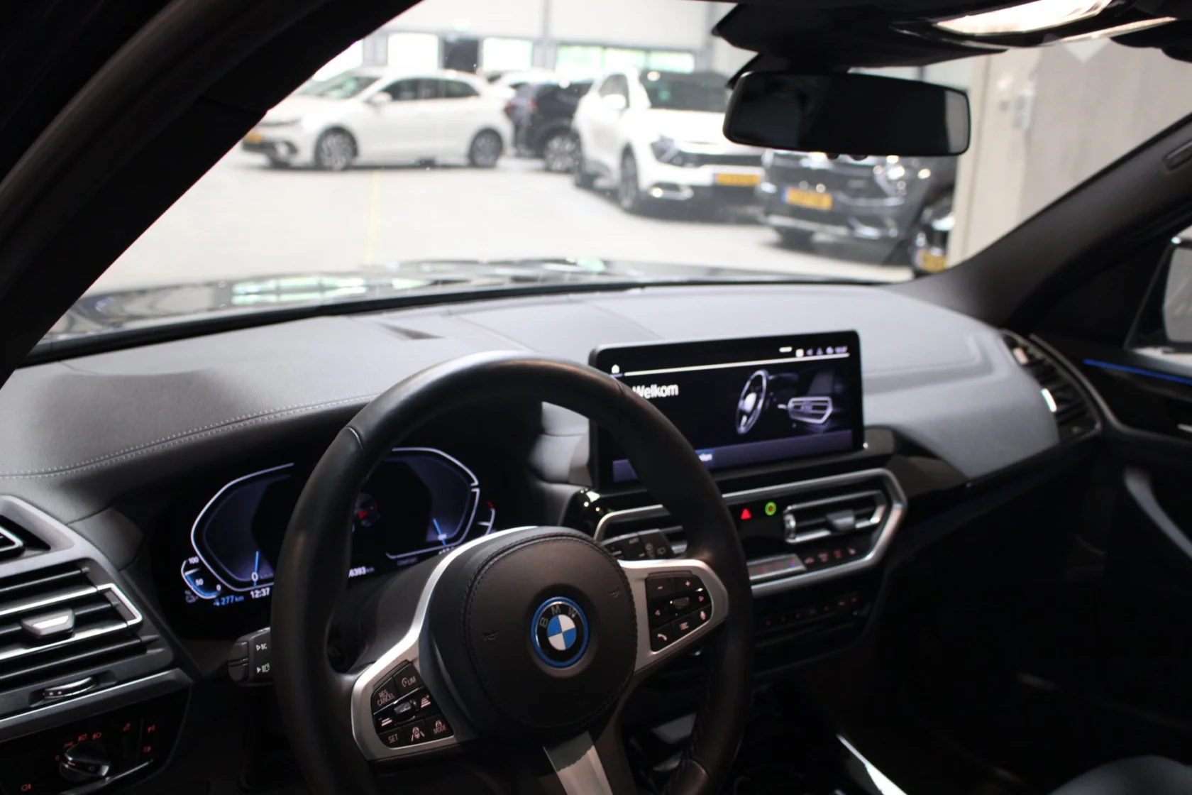 BMW-iX3