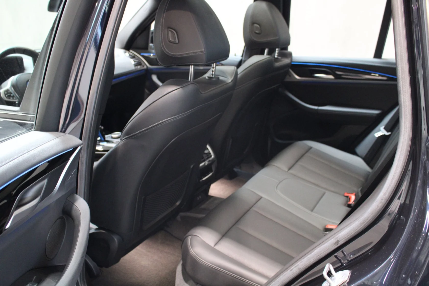 BMW-iX3