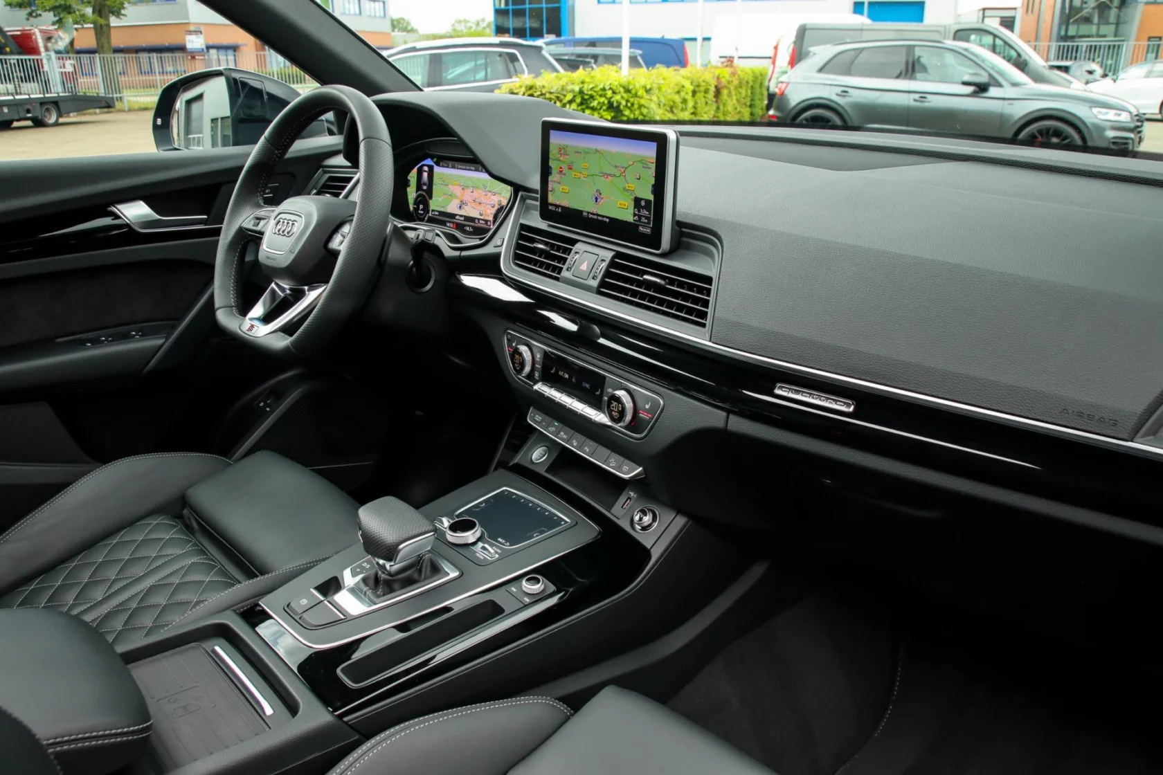 Audi-Q5