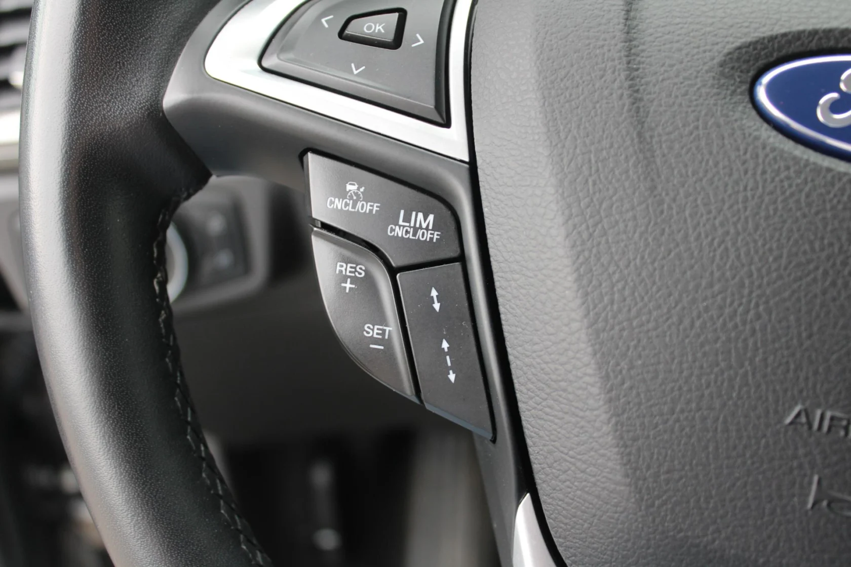 Ford-Mondeo