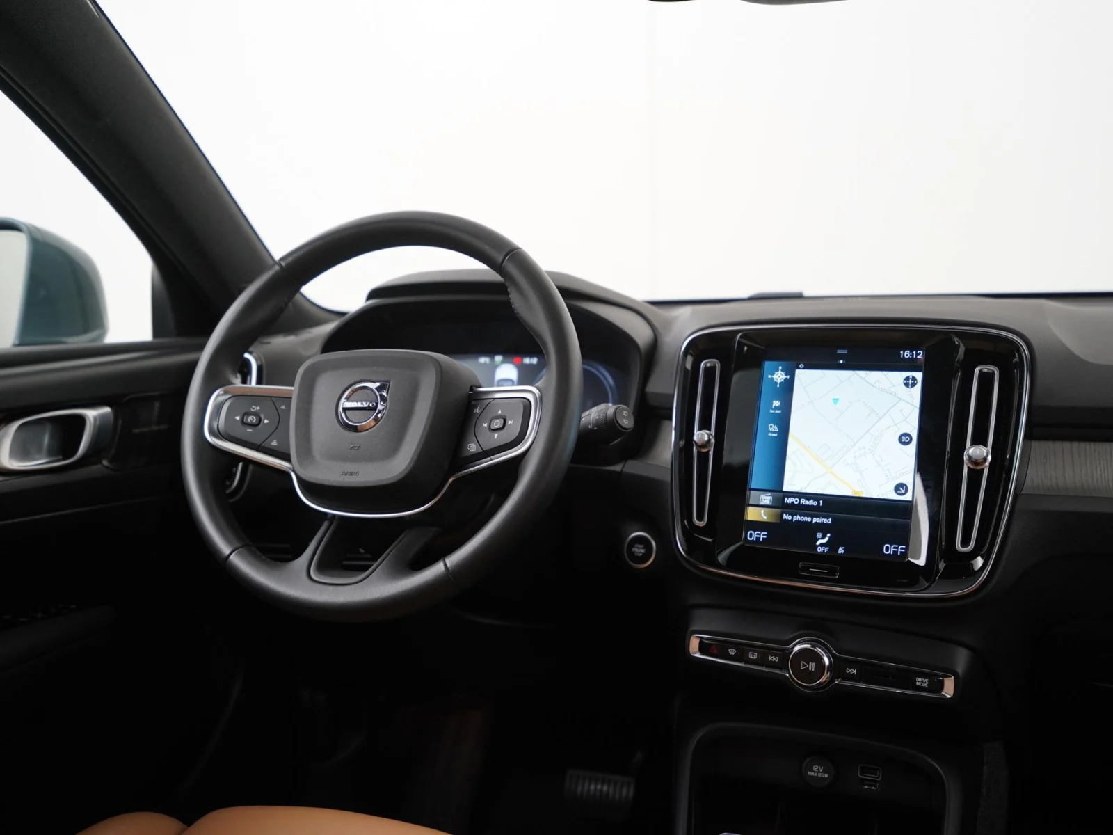 Volvo-XC40