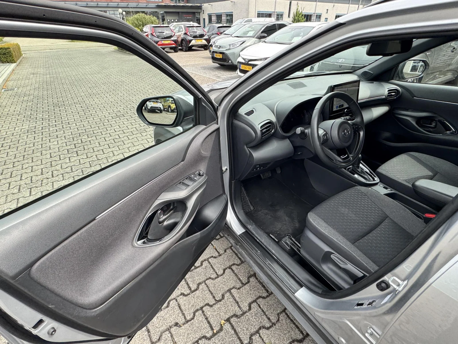 Toyota-Yaris Cross