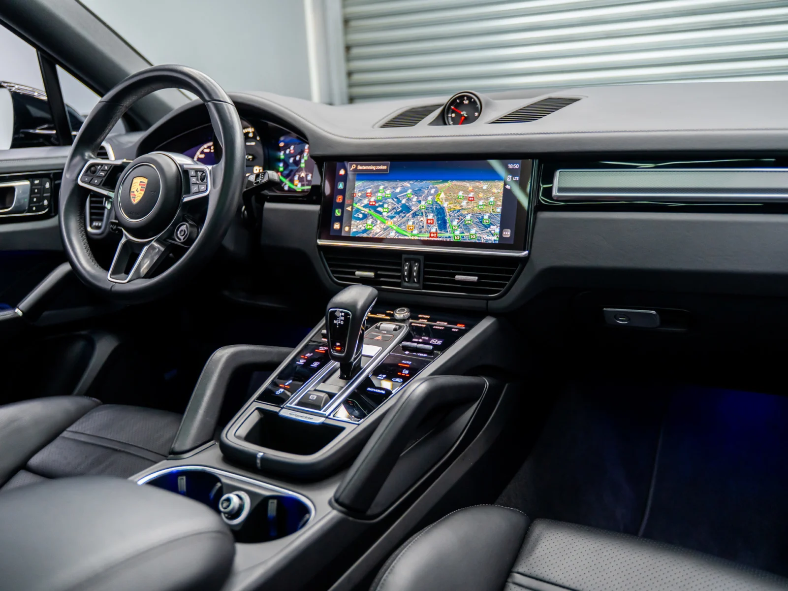 Porsche-Cayenne Coupé