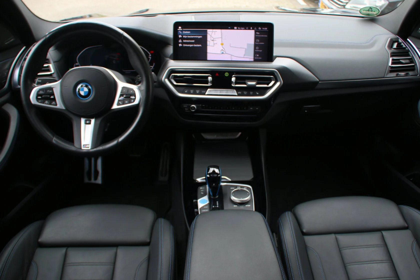 BMW-iX3