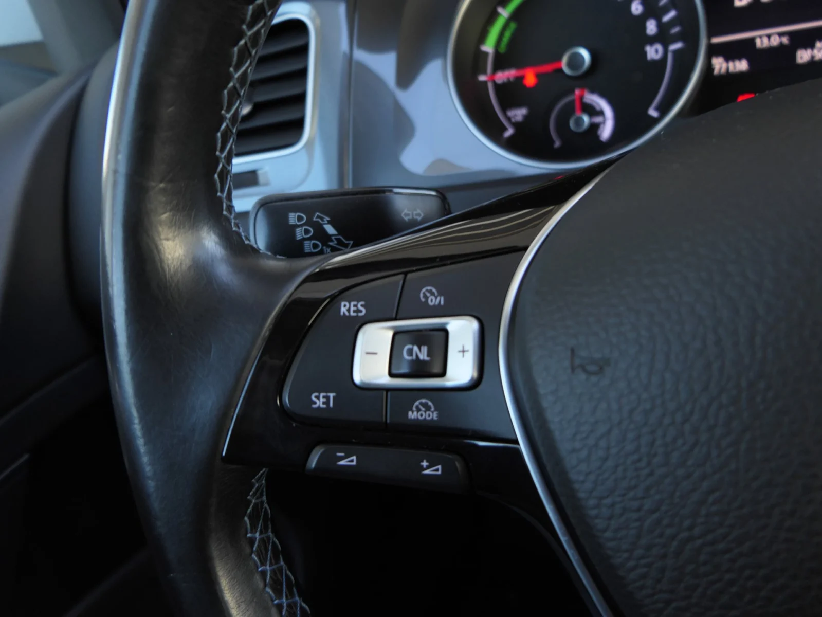 Volkswagen-e-Golf